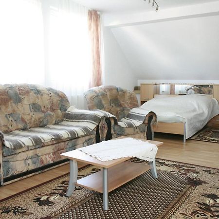Apartment Kata Štúrovo Bagian luar foto
